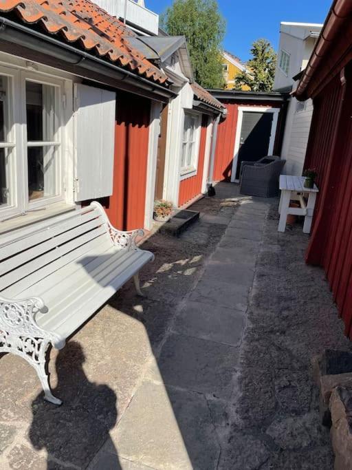 Historisk Charm I Hjaertat Av Gamla Stan Kalmar Βίλα Εξωτερικό φωτογραφία